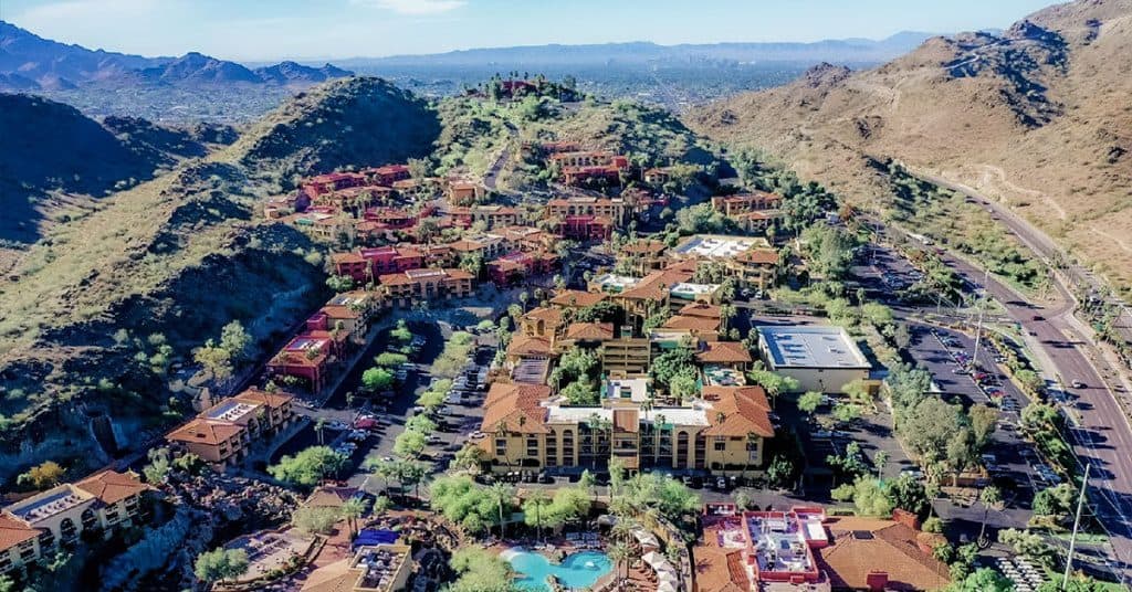 Smoke shop near Hilton Tapatio Cliffs Resort Phoenix