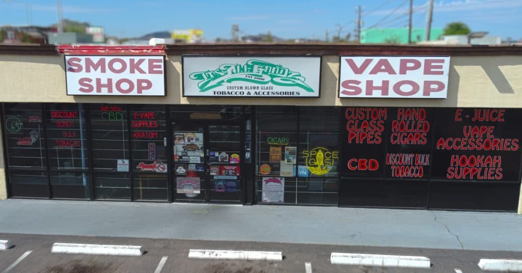 Best smoke shop near Hilton Tapatio and North Mountain in Phoenix, serving Moon Valley locals